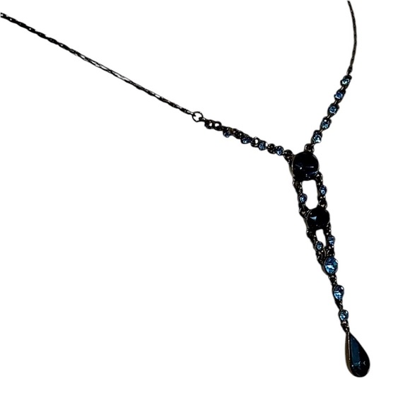 GIVENCHY Blue Crystal Iridescent AB & Lt Aqua Rhinestone Teardrop Necklace 20" - Picture 6 of 16